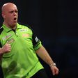 Van Gerwen lesöpörte Van den Berghet, Smithszel vívja a darts-vb döntőjét