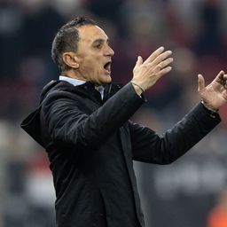 Balhé az Újpest székházánál, Vignjevics lemondott? – videóval