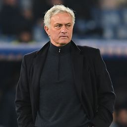 Fogy a türelem, a Chelsea drukkerek a korábbi edző nevét skandálták – videóval
