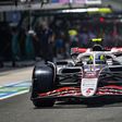 Balesettel és McLaren-elsőséggel indult az F1-es hétvége Miamiban
