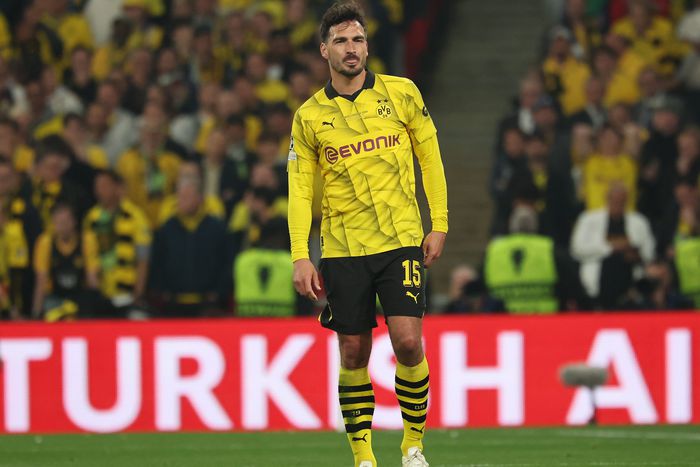 Mats Hummels egyelőre nem hozott döntést a jövőjéről
