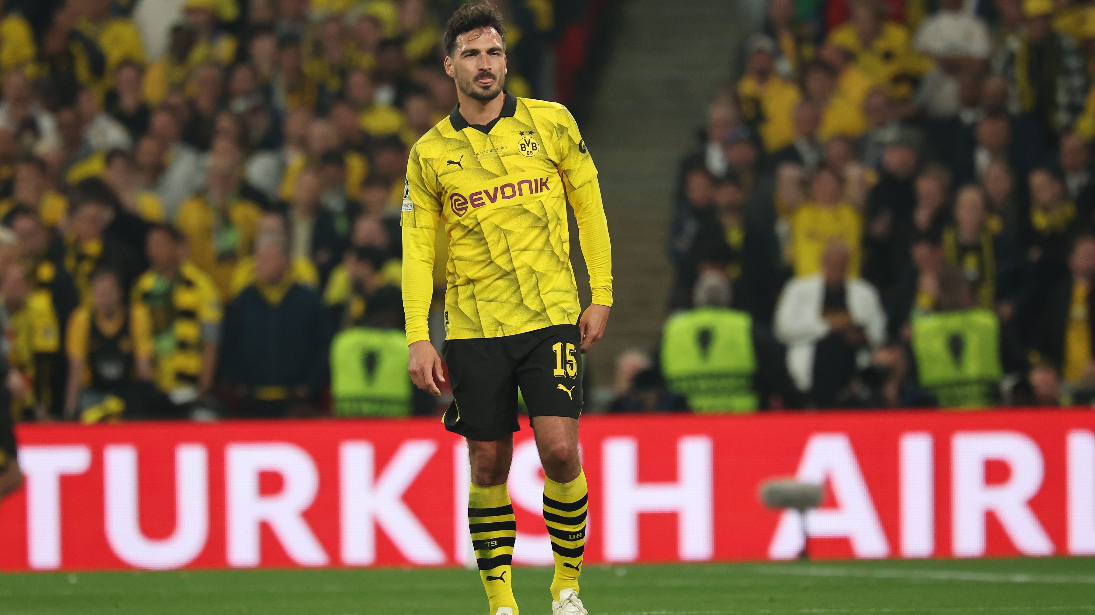 Mats Hummels egyelőre nem hozott döntést a jövőjéről