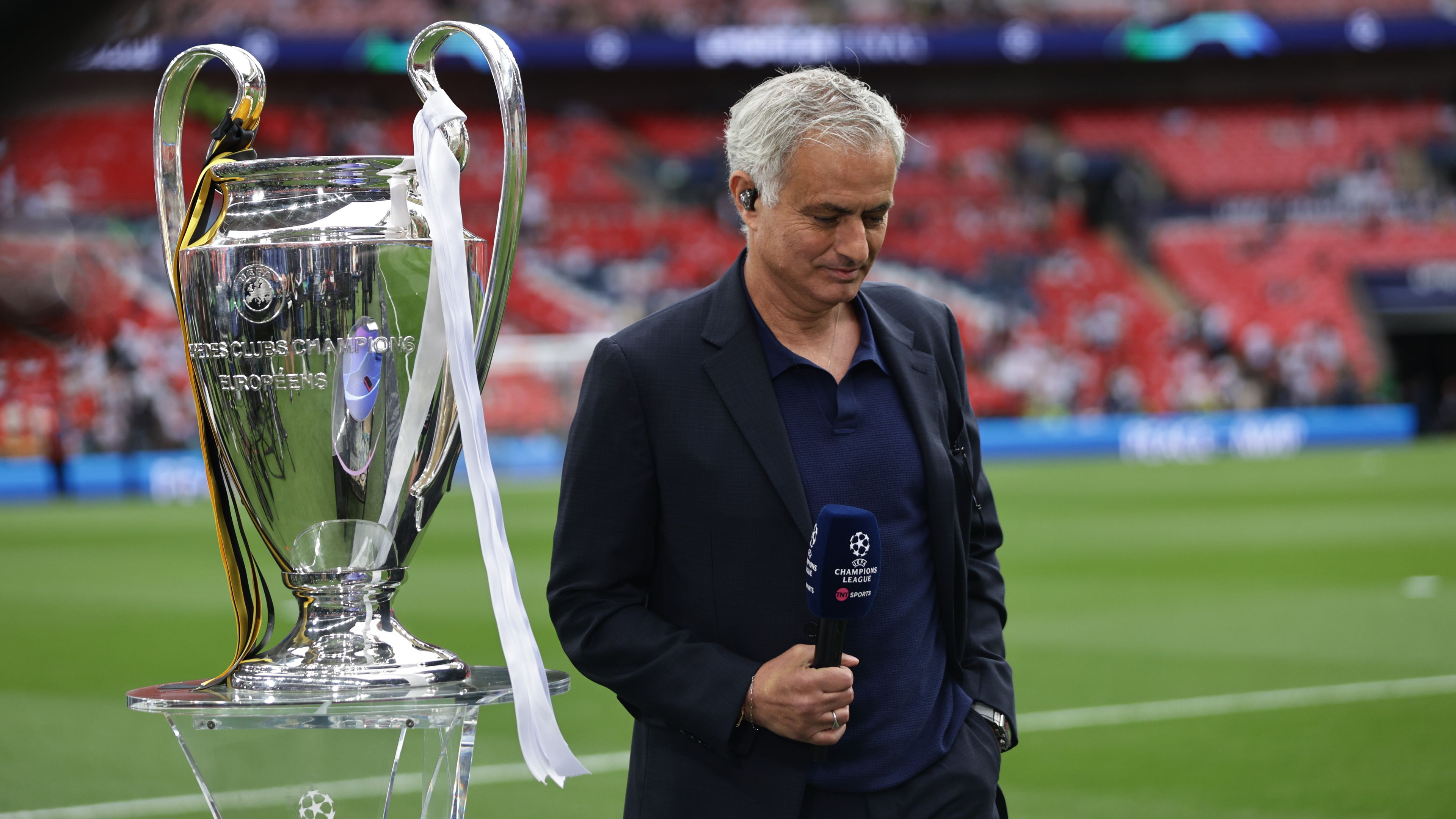 José Mourinho televíziós szakértőként volt jelen a Bajnokok Ligája döntőjében