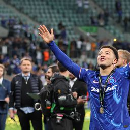 A Juventus közeledik Jadon Sanchóhoz