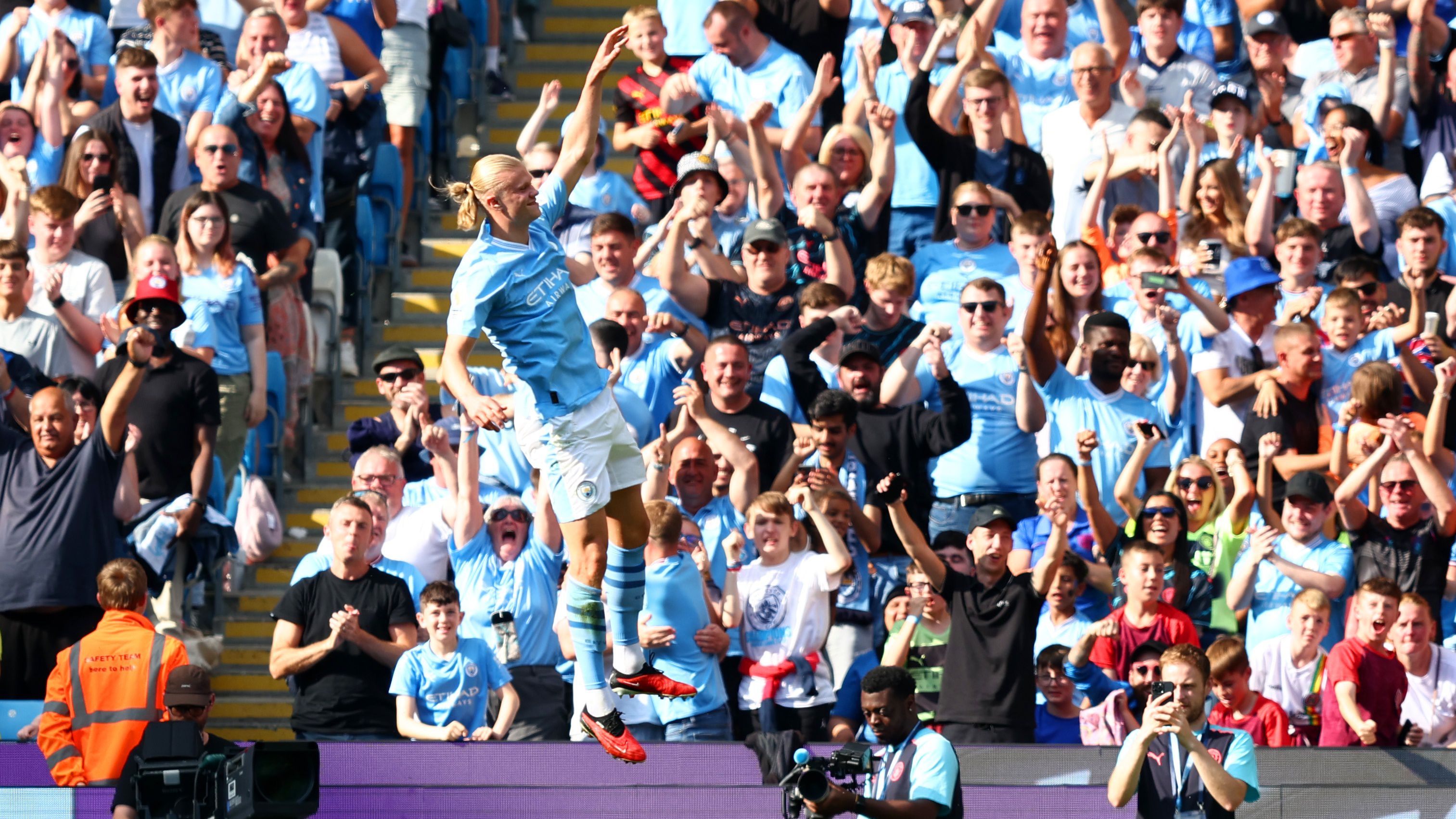 Erling Haaland és a Manchester City is a fellegekben jár