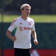 Egy hónap után végre bemutatkozhat a Manchester United 75 milliós igazolása