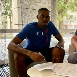 Az Újpestnek nem kellett, napokkal később aláírt az újoncnál az afrikai középpályás