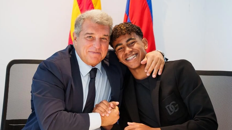 Lamine Yamal hosszabbított a Barcelonával