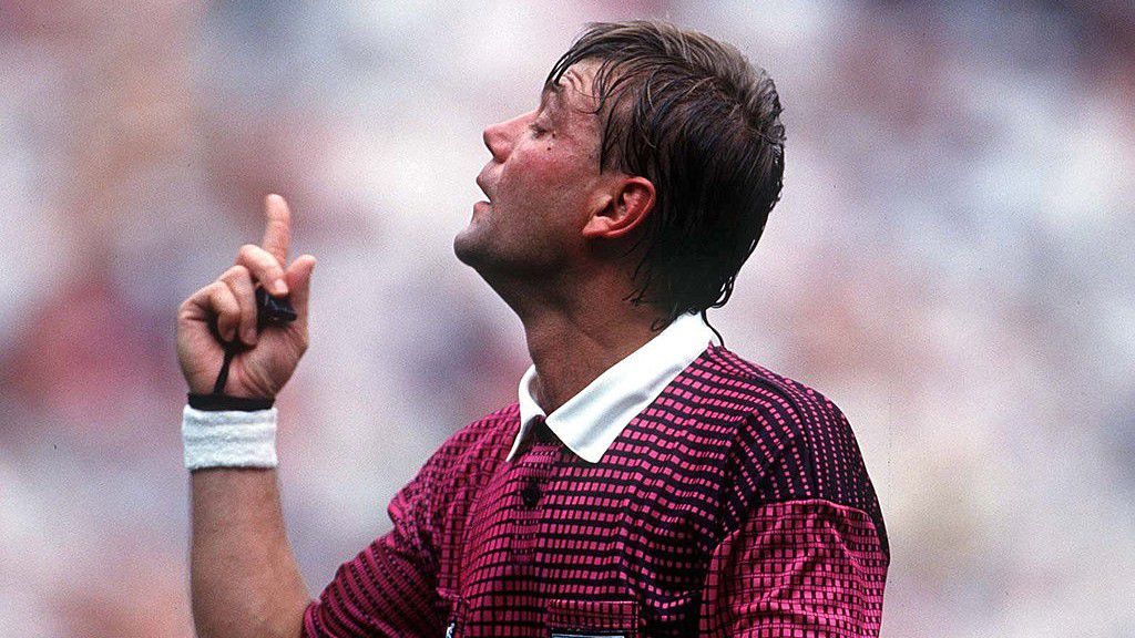 Negyven év után ismét volt magyar résztvevője a világbajnoki döntőnek, kár, hogy csak Puhl Sándor játékvezető személyében (Fotó: GettyImages)