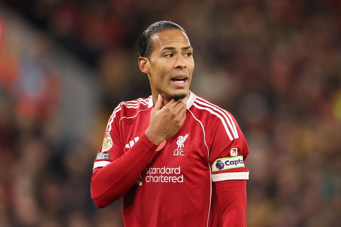 Virgil van Dijk reagált Wayne Rooney őt érő kritikáira