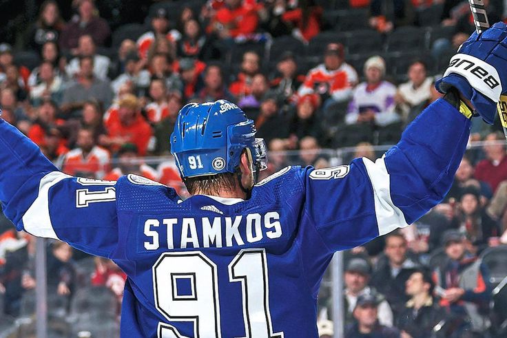 Ezredik pontját is megszerezte Steven Stamkos