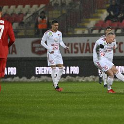 Helyzetek és kapufa, döntetlen a keleti rangadón