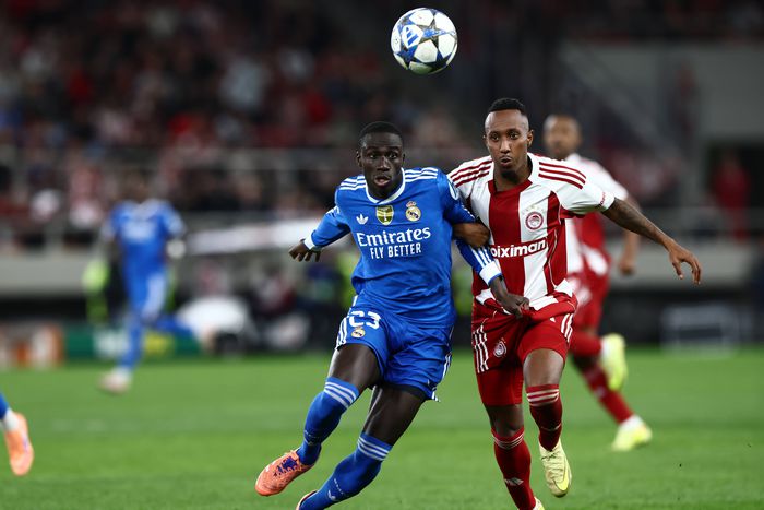 Ferland Mendy az Olympiakosz elleni BL-mérkőzésen hét hónap kihagyás után tért vissza a pályára