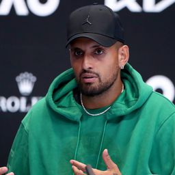 Kyrgios bűnösnek vallotta magát, de ejtették ellene a vádakat
