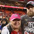 Ha elég aláírás gyűlik össze, három Kelce is pályán lehet az LVII Super Bowl-on