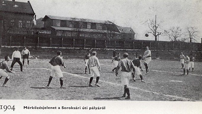 A magyar futballtörténelem első Ferencváros–Újpest bajnokiját 1904. februárjában, az FTC akkori hazai pályáján, a Soroksári úton rendezték. Fotó: tempofradi.hu
