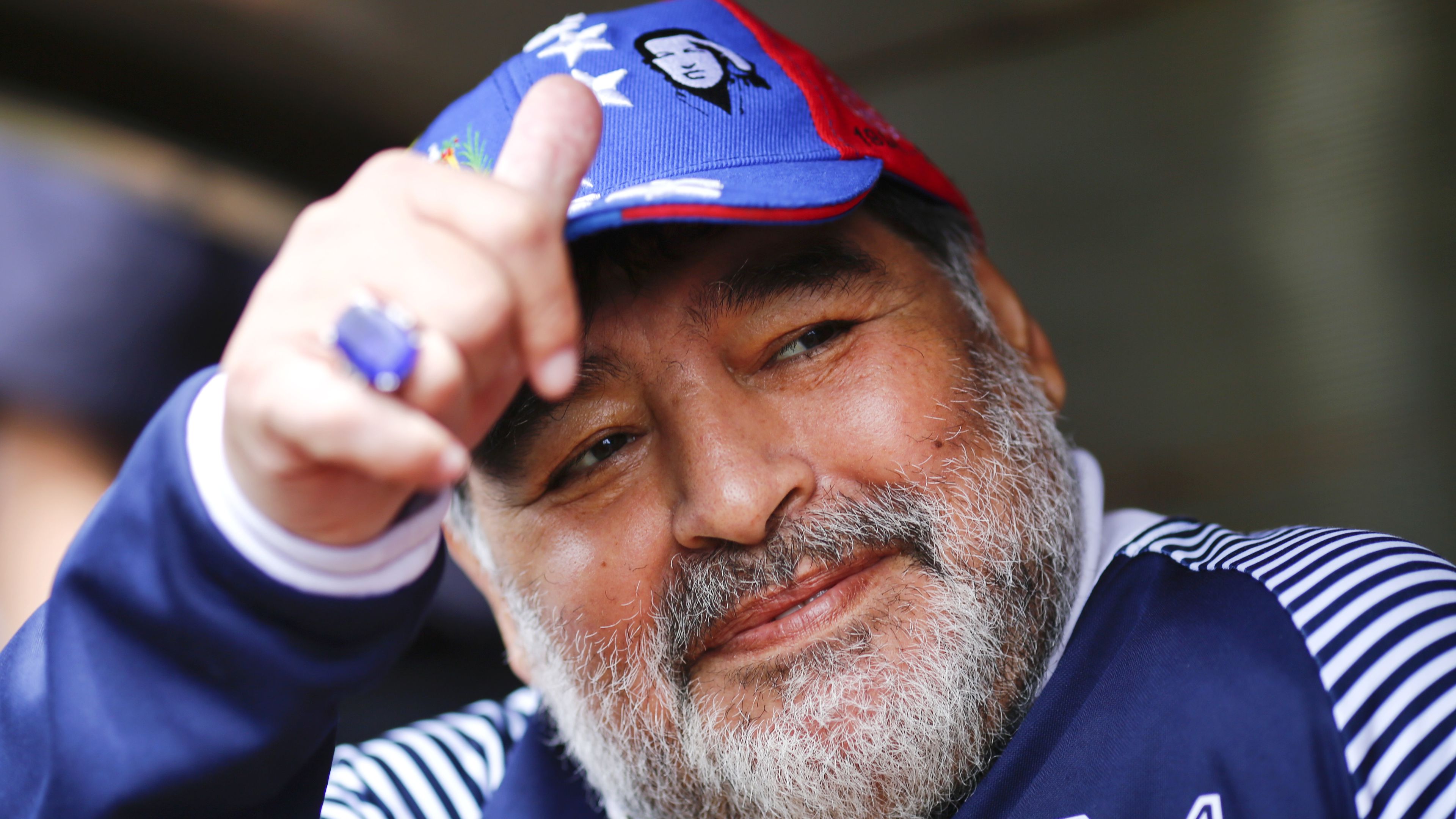 Maradona lánya könnyek között: a család fél a maffiától apja halála után