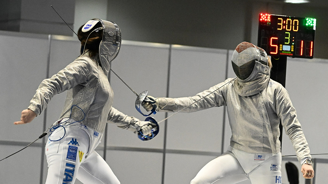 Fordított a magyar csapat (fotó: Hungarian Fencing Federation / Magyar Vívó Szövetség)