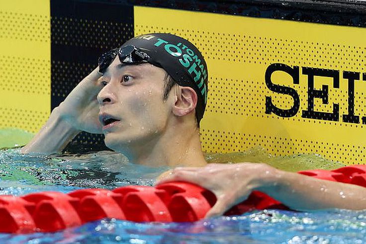 Visszavonult a három olimpiai érmet is nyerő úszó