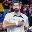 Könnyek között búcsúzott a legendás sportoló – videóval