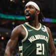 Elszakadt a cérna, a szurkolóhoz vágta a labdát az NBA-sztár – videóval