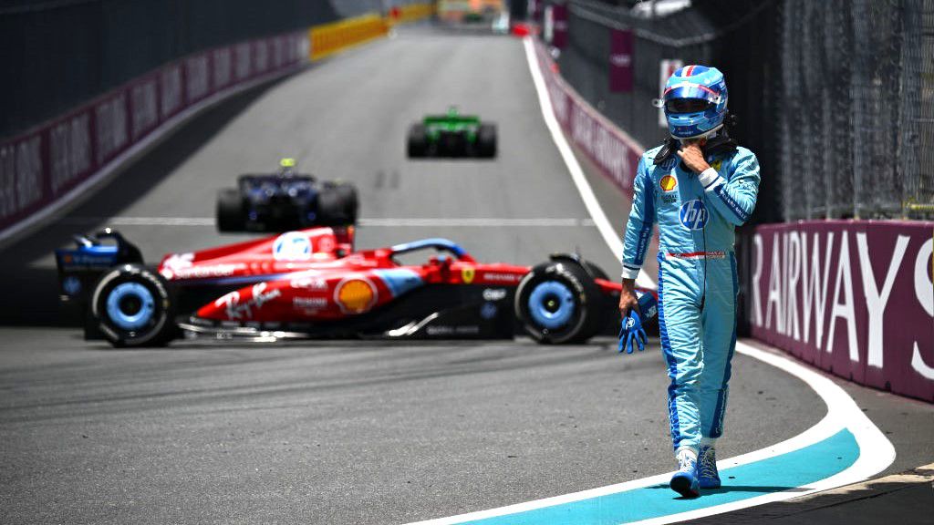 Leclerc elakadt a pályán és kiesett, Verstappené az első szabadedzés a Miami Nagydíjon