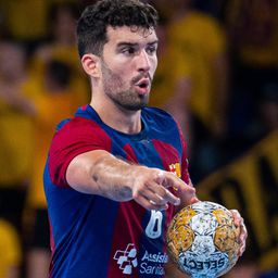 Súlyos sérülést szenvedett a Barcelona irányítója
