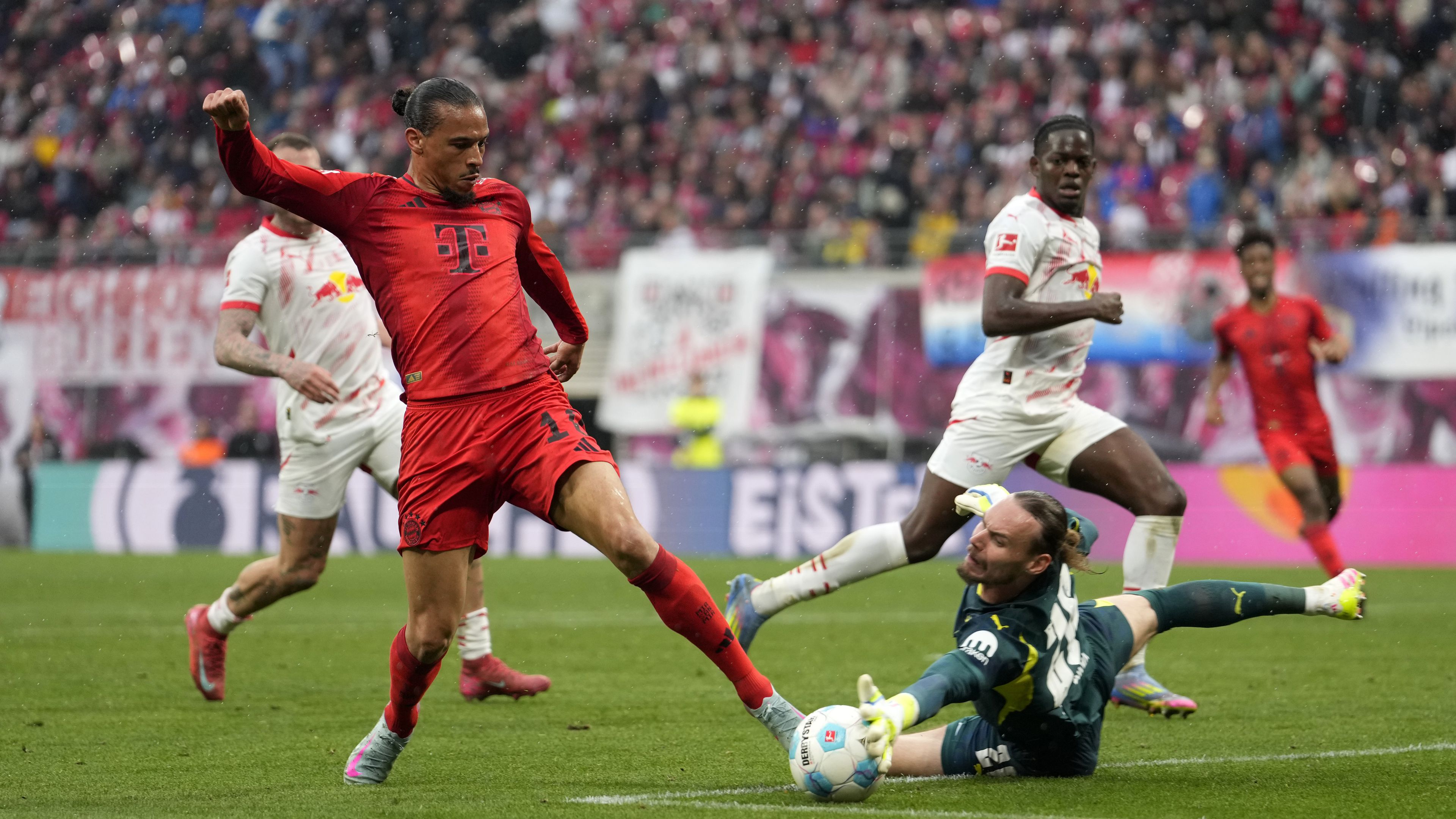 Micsoda dráma: Lőw Zsolték a 95. percben napolták el a Bayern München bajnokavatását