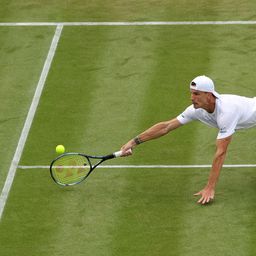 A döntő játszma előtt félbeszakadt Fucsovics Monfils elleni meccse Wimbledonban