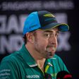 Meglepetés Szingapúrban! Alonso nyerte az első szabadedzést
