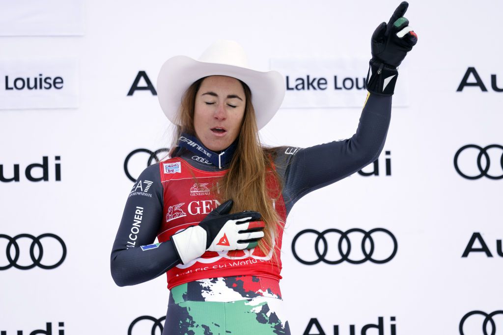 Goggia nyerte a női lesiklást Lake Louise-ban