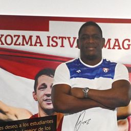 Az utcán fedezték fel az ötszörös olimpiai bajnokot!
