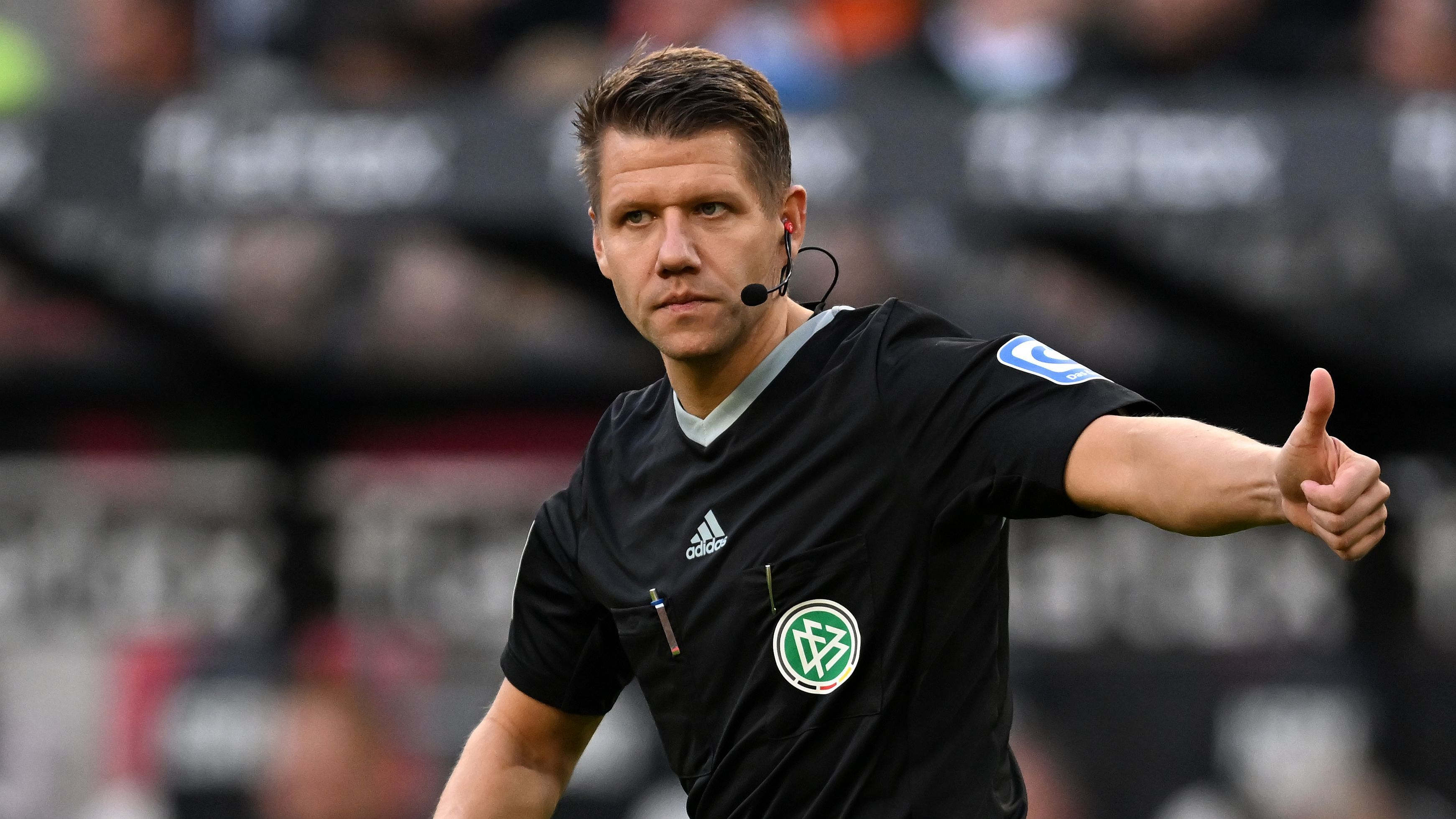 Radikális szabályváltoztatásokat szeretne a Bundesliga-játékvezető