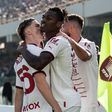 Tucatjával hagyta ki a helyzeteket a Milan, de így is hozta a kötelezőt