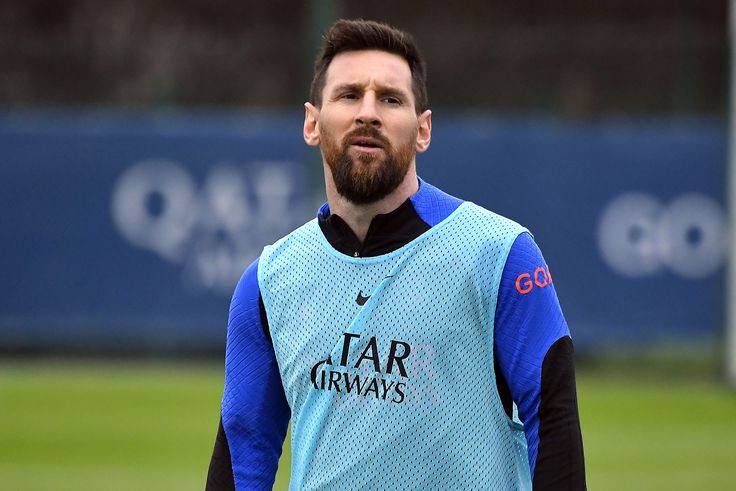 Messi újra Párizsban; visszautasítja a kritikákat a FIFA-elnök – délelőtti hírösszefoglaló