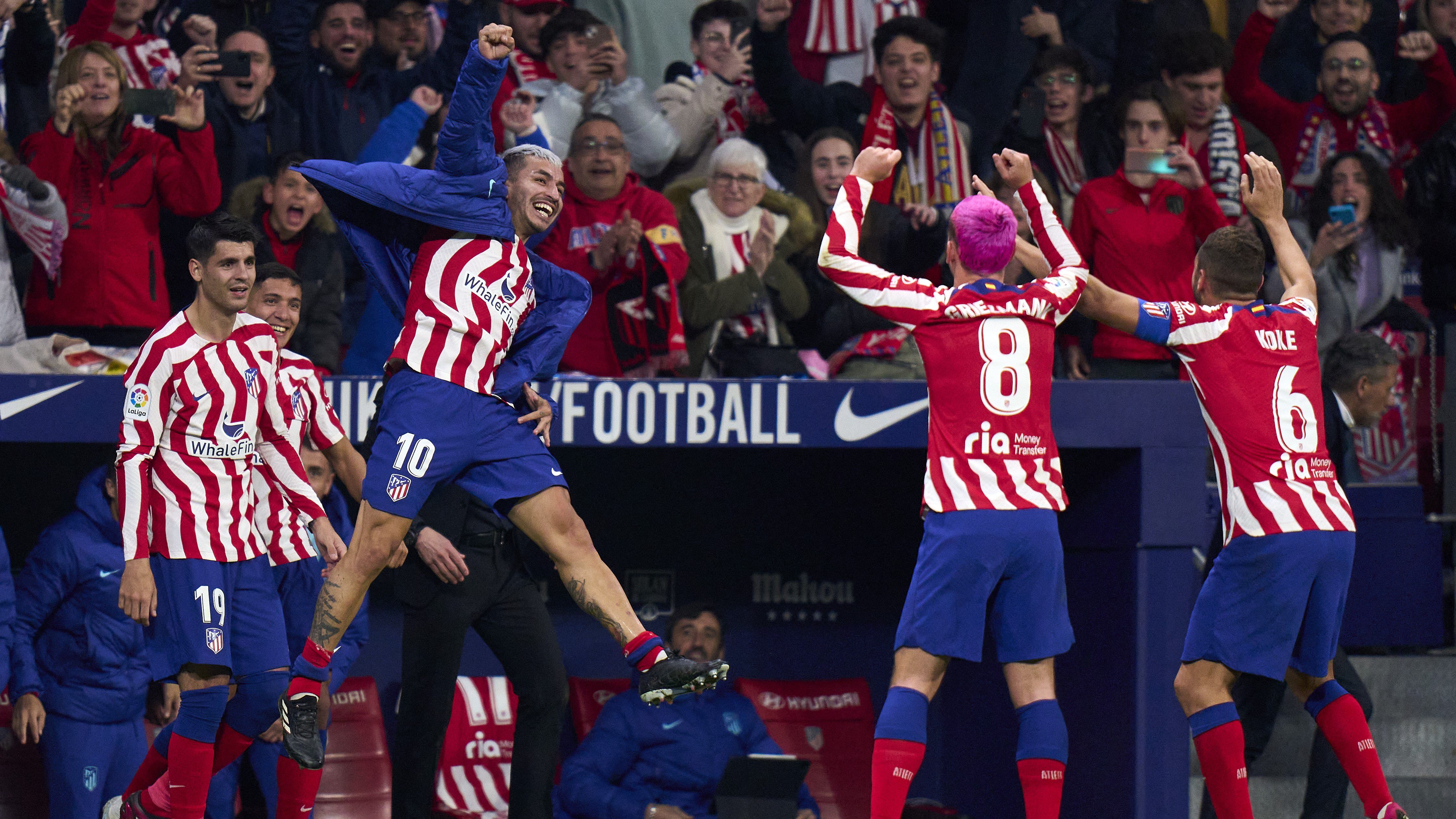 Az Atlético csatára a kispadon tudta meg, hogy érvényes gólt szerzett – videóval