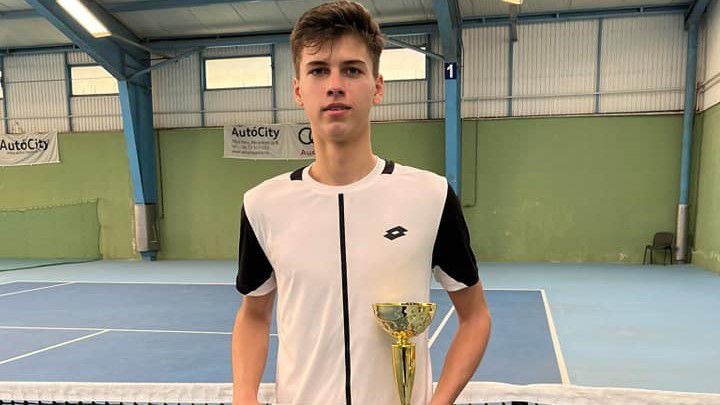 Kincses Kolos nyerte a férfiak versenyét (Fotó: Facebook/Hungarian Tennis)