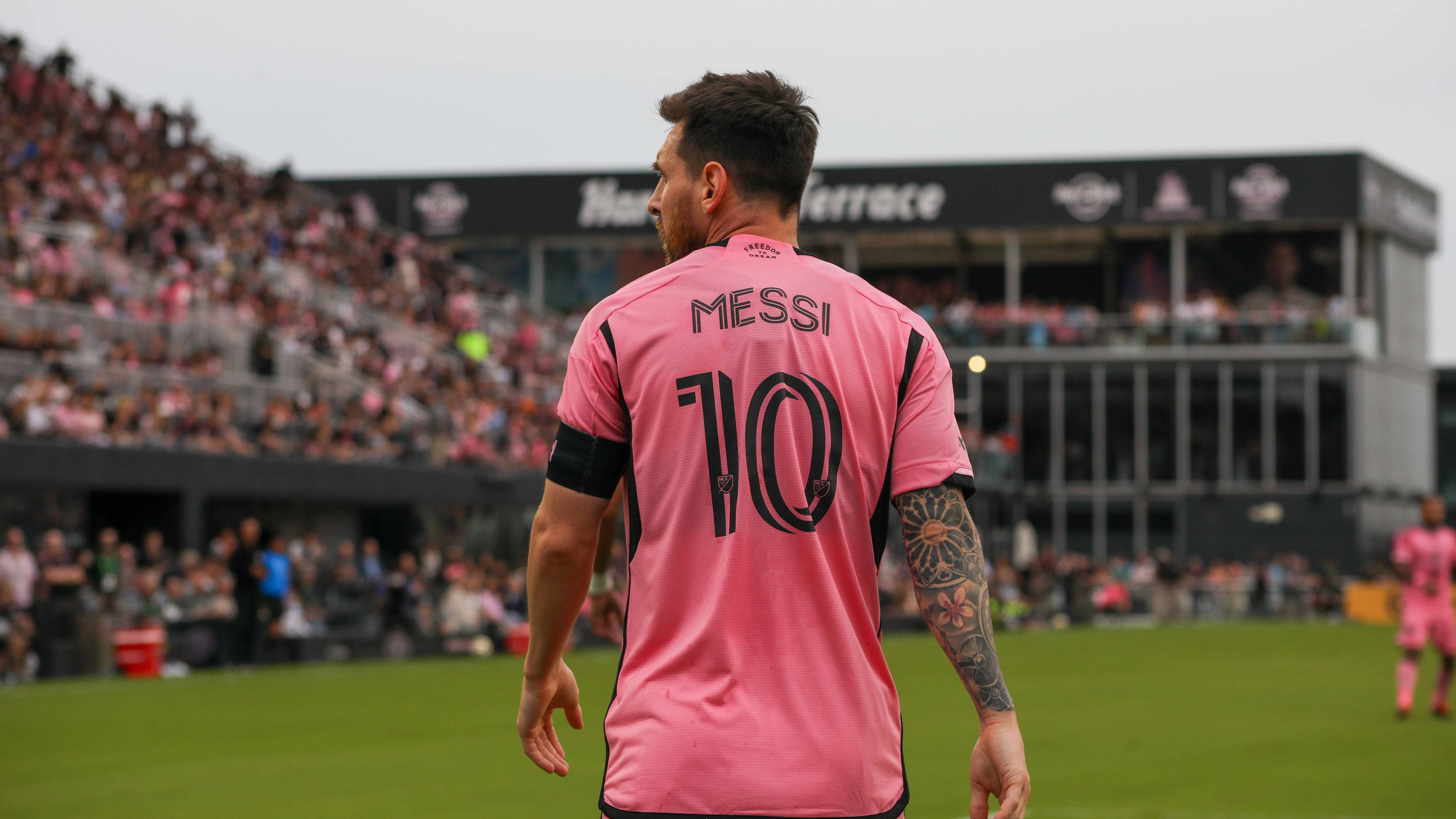 Lionel Messi megszerezte karrierje 500. bajnoki gólját