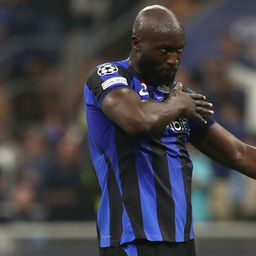 A 95. percben mentette döntetlenre a mérkőzést Lukaku, majd kiállították