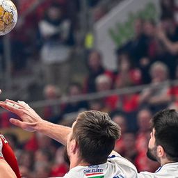 Egy percig sem volt kérdés, a Veszprém kettős győzelemmel BL-negyeddöntős