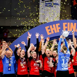 Kuczora Csenge és Szabó Anna Európa-liga-győztes!