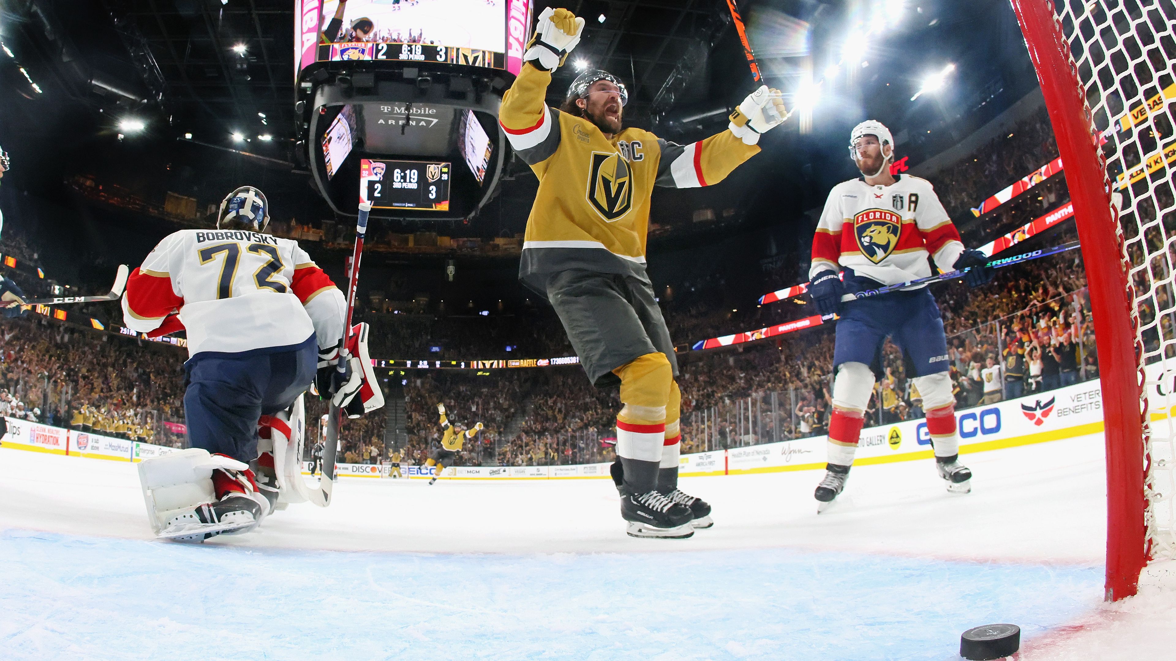 A Vegas nyerte az NHL nagydöntőjének első felvonását – videóval