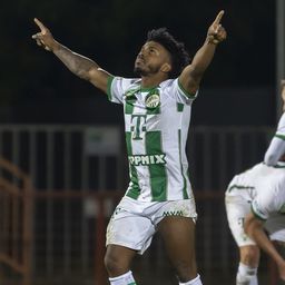 Miközben Brazíliában nyaral, leendő klubjával tárgyalna a Fradi egyik legjobbja?