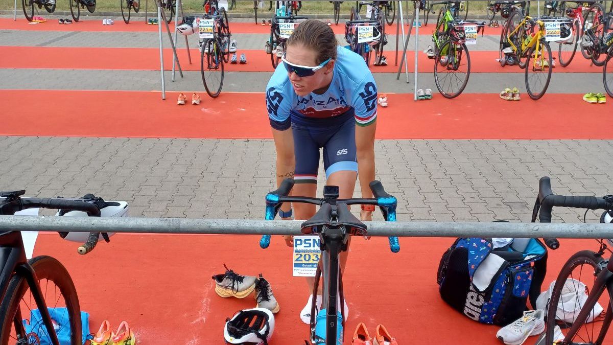 Pécsi és újbudai győzelem a triatlon váltó ob-n