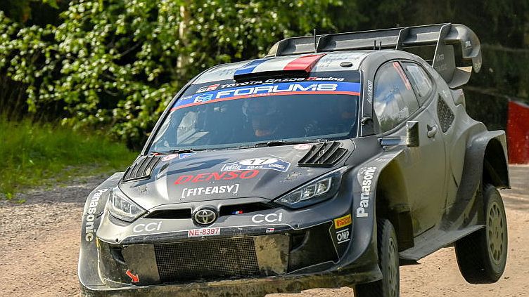 Ogier nyerte a Finn-ralit