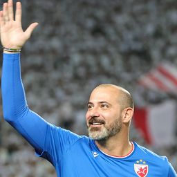 „Olyan volt a Crvena, mint a Manchester City az Erling Haaland előtti korszakban” – így látják Szerbiában a Fradi új vezetőedzőjét