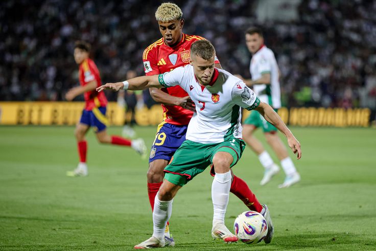 Már az első félidőben eldőlt, Spanyolország győzelemmel kezdte a vb-selejtezőt