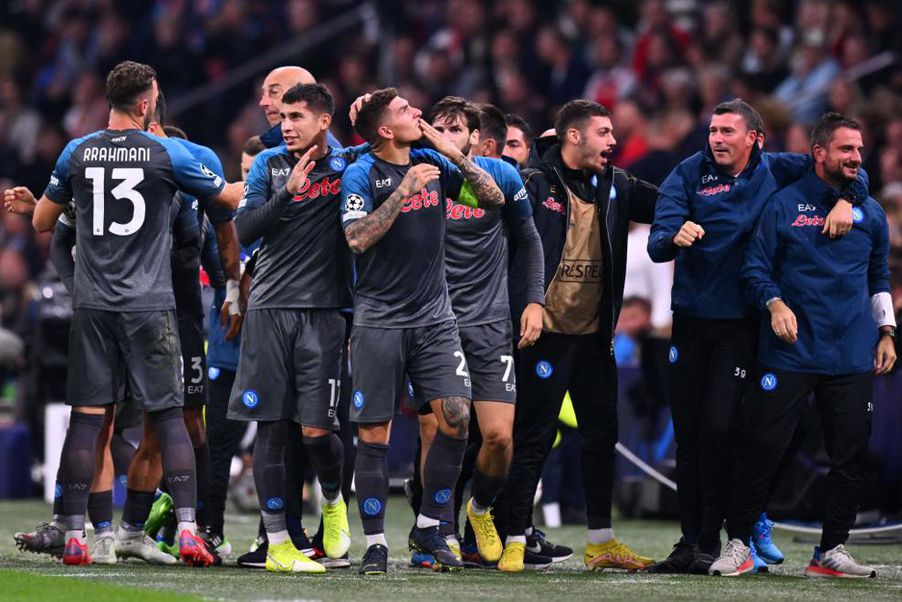 Egyelőre megállíthatatlan a Napoli. Fotó: UEFA.com