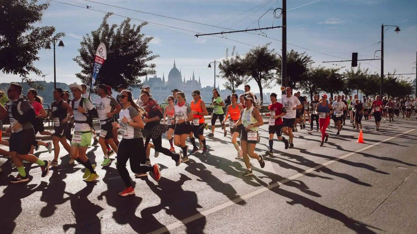 Több mint 100 országból érkeznek a jövő hétvégi maratonira a magyar fővárosba (Fotó: sparbudapestmaraton.hu)