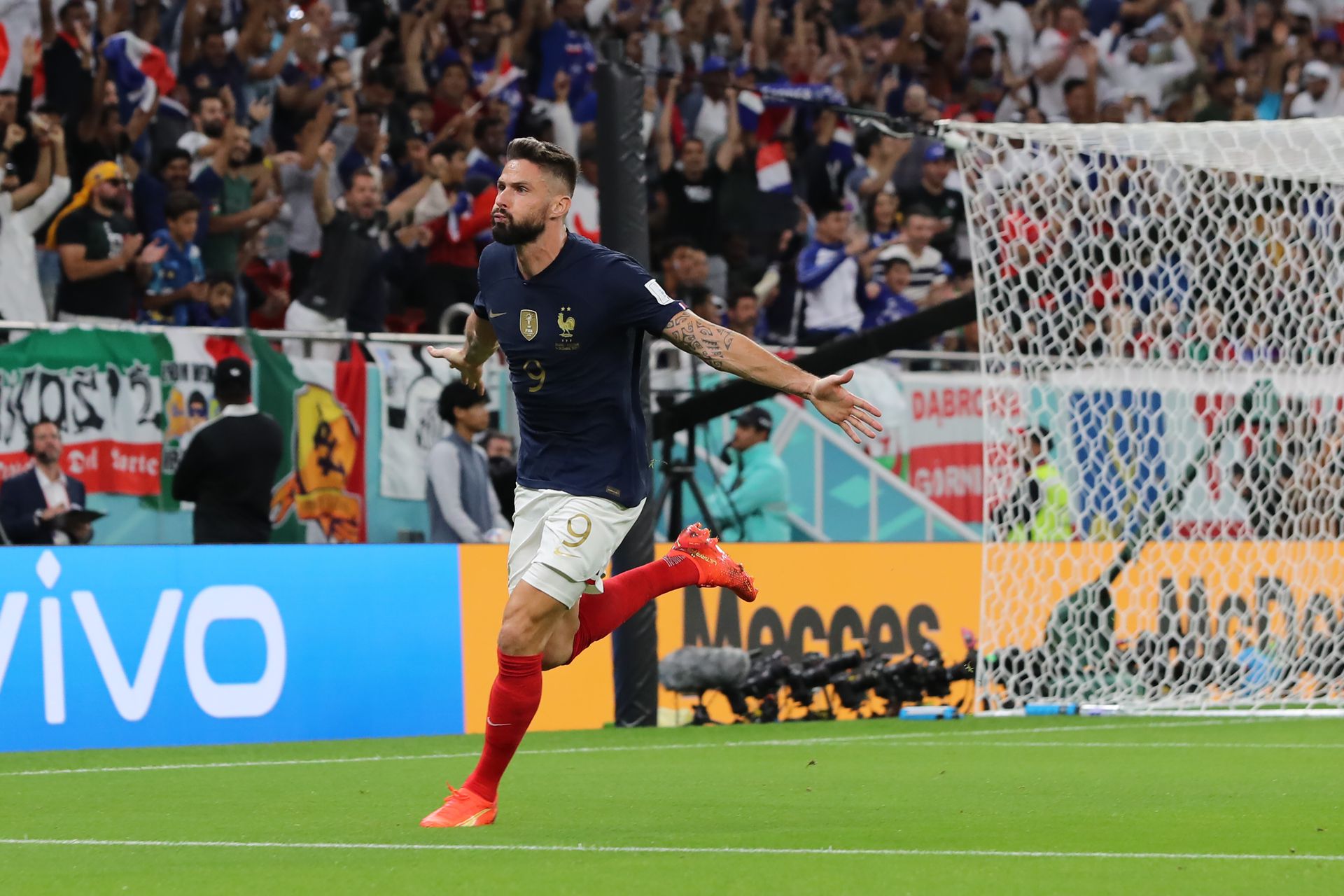 Útban a halhatatlanság felé: a Lengyelország elleni gólja után immár Olivier Giroud minden idők legeredményesebb francia labdarúgója. Fotó: Getty